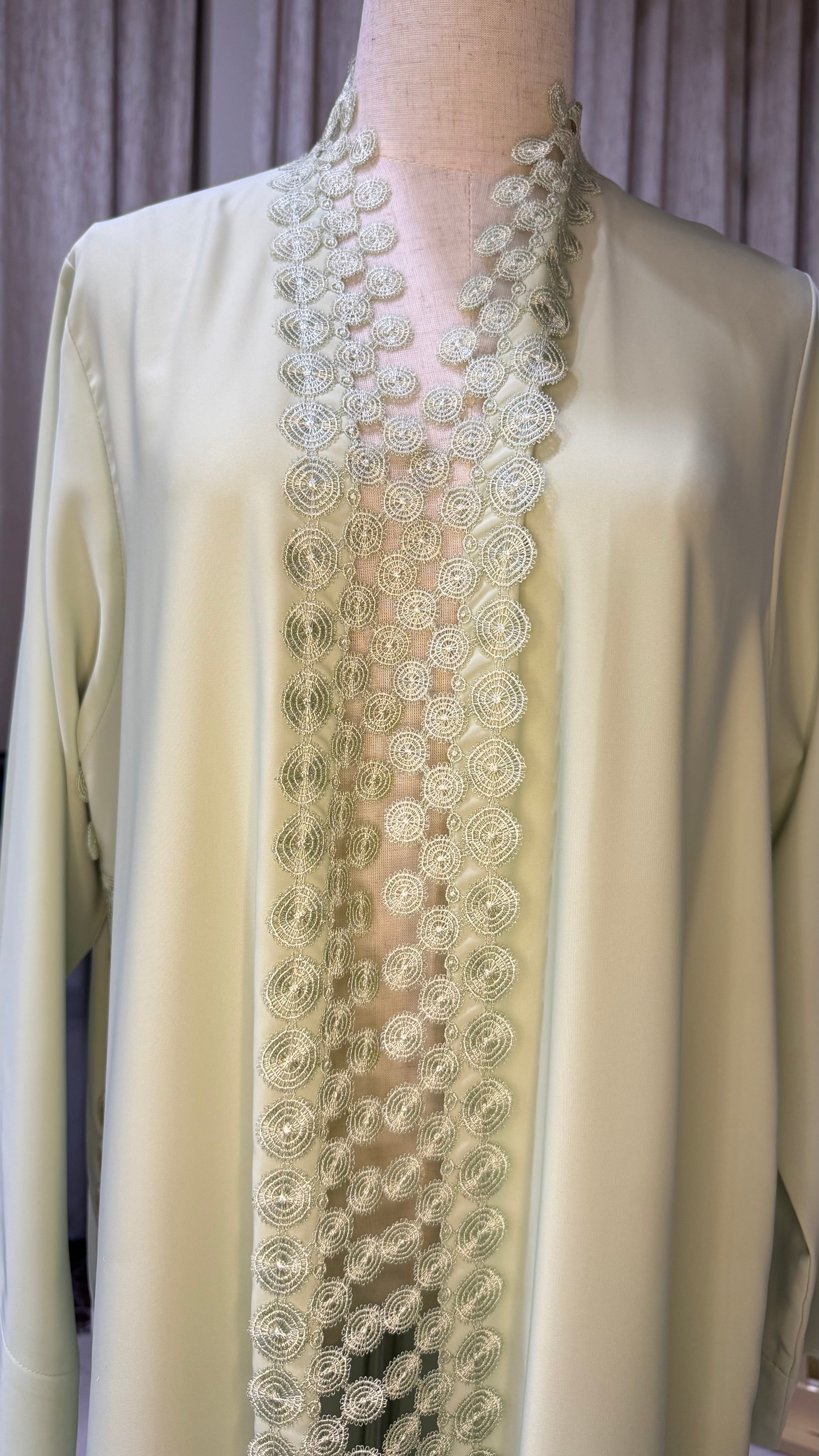 Bubbles - Size Small - Pistachio (Light Green)